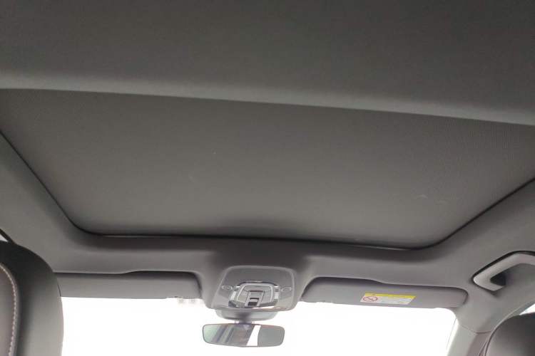 Used Audi A6L 2023 40 TFSI Luxury Dynamic Model Headliner
