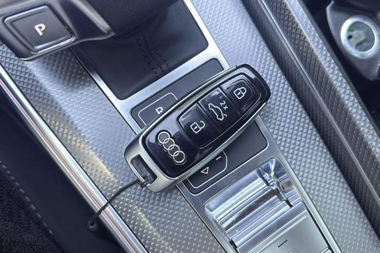 Used Audi A6L 2023 40 TFSI Luxury Dynamic Model Interior 1