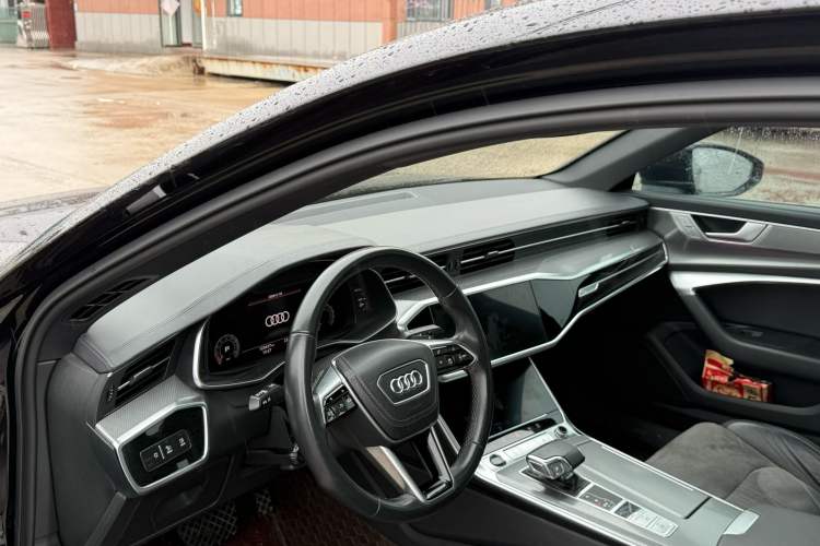 Used Audi A6L 2023 Revised 40 TFSI Luxury Dynamic Edition Interior 1