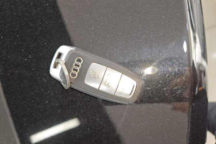 Used Audi A6L 2023 40 TFSI Luxury Dynamic Model Interior 1