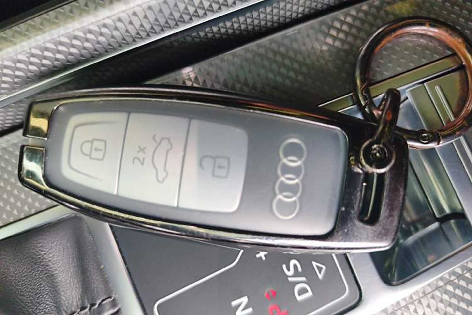 Used Audi A6L 2023 Revised 40 TFSI Luxury Dynamic Edition Interior 1