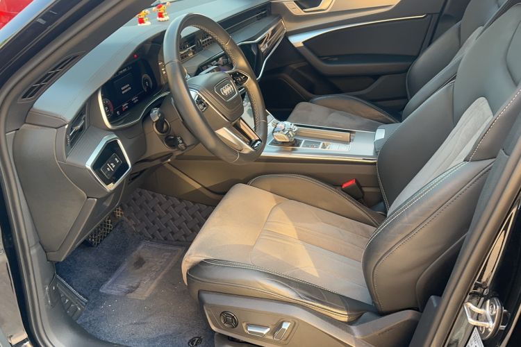 Used Audi A6L 2023 Revised 40 TFSI Luxury Dynamic Edition Interior 1