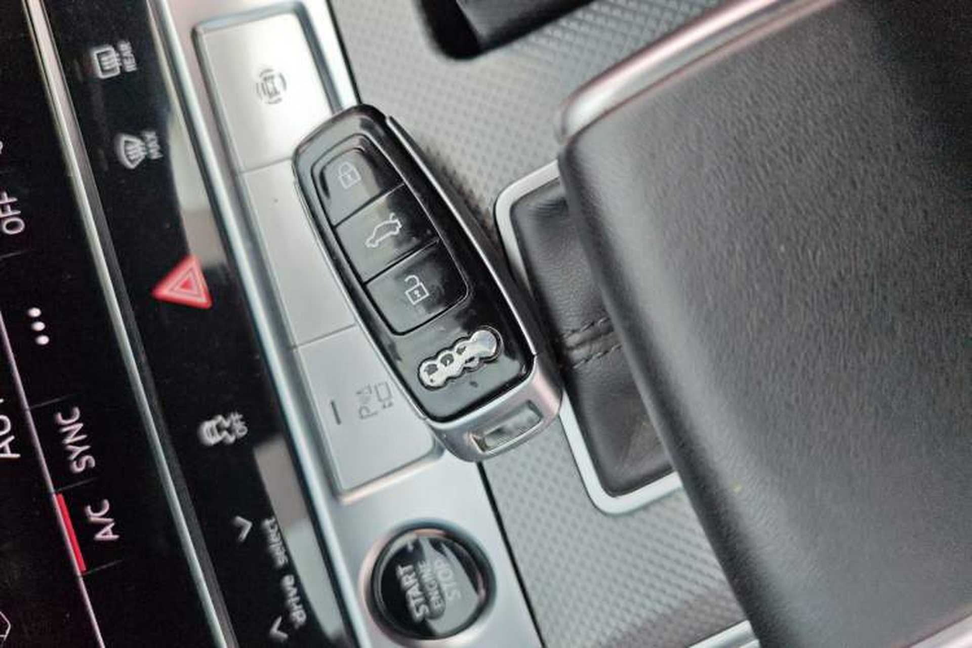 Used Audi A6L 2023 Revised 40 TFSI Luxury Dynamic Edition Interior 1