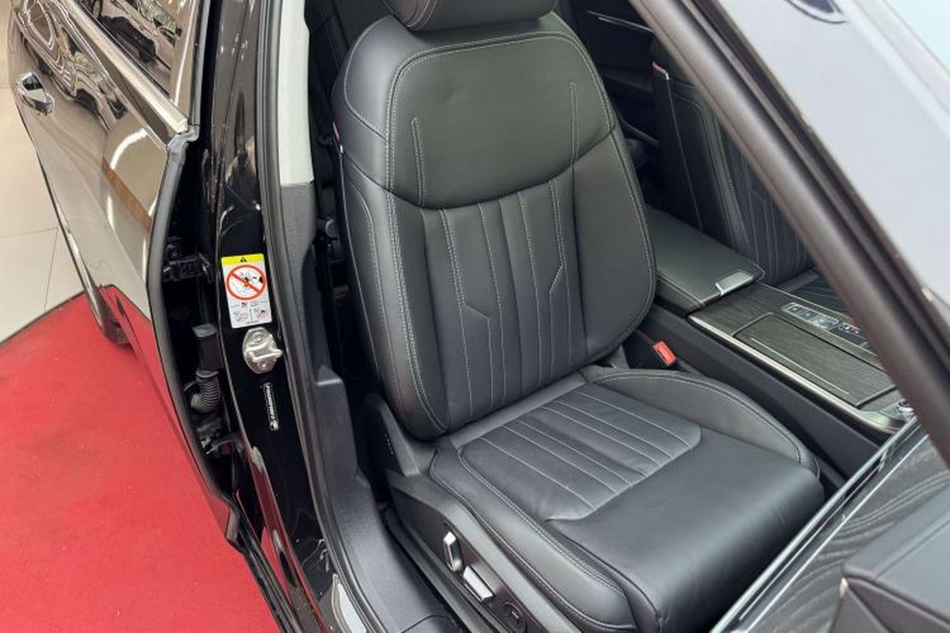Used Audi A6L 2023 45 TFSI quattro Prestige Elegant Edition Interior 10