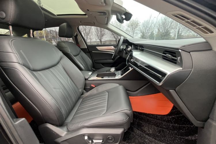 Used Audi A6L 2023 Revised 45 TFSI Prestige Elegant Edition Interior 10