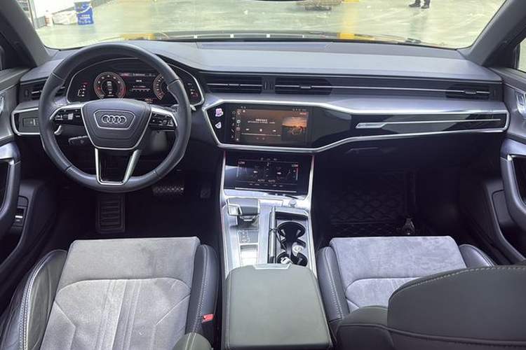 Used Audi A6L 2023 40 TFSI Luxury Dynamic Model Interior 2
