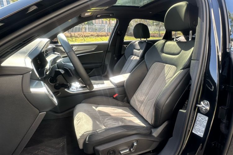 Used Audi A6L 2023 Revised 45 TFSI Prestige Dynamic Edition Interior 2