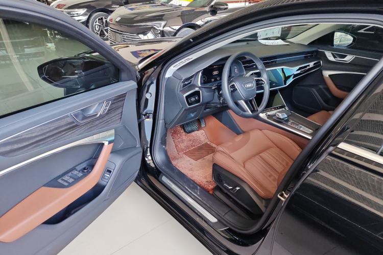 Used Audi A6L 2023 Revised 45 TFSI quattro Prestige Elegant Edition Interior 2
