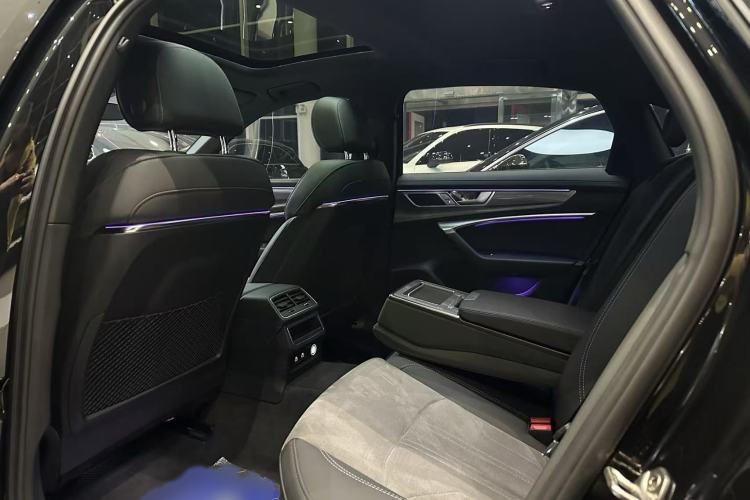 Used Audi A6L 2023 40 TFSI Luxury Dynamic Model Interior 2