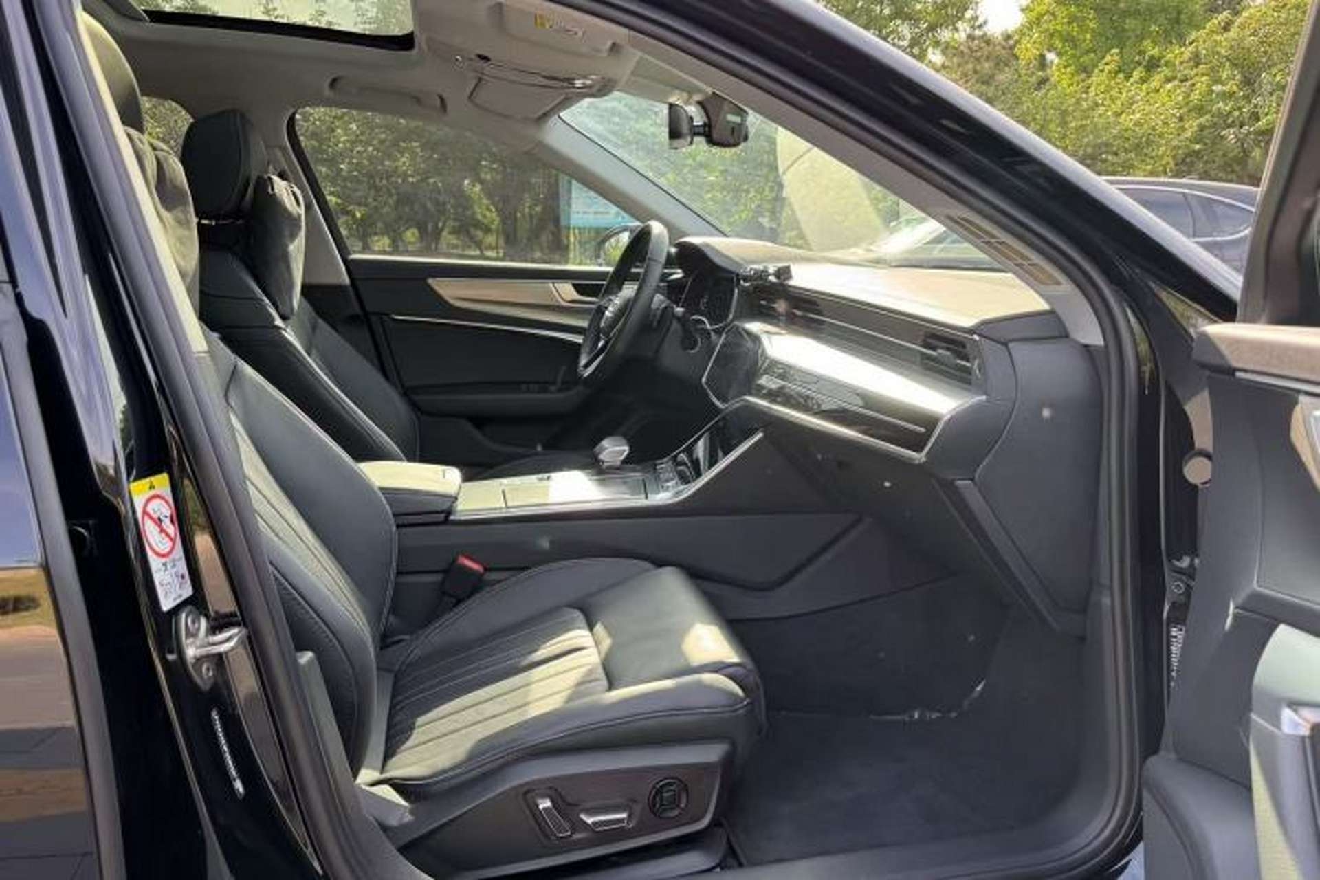 Used Audi A6L 2023 Revised 45 TFSI Prestige Elegant Edition Interior 2