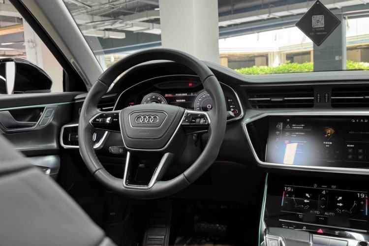 Used Audi A6L 2023 40 TFSI Luxury Prestige Edition Interior 2