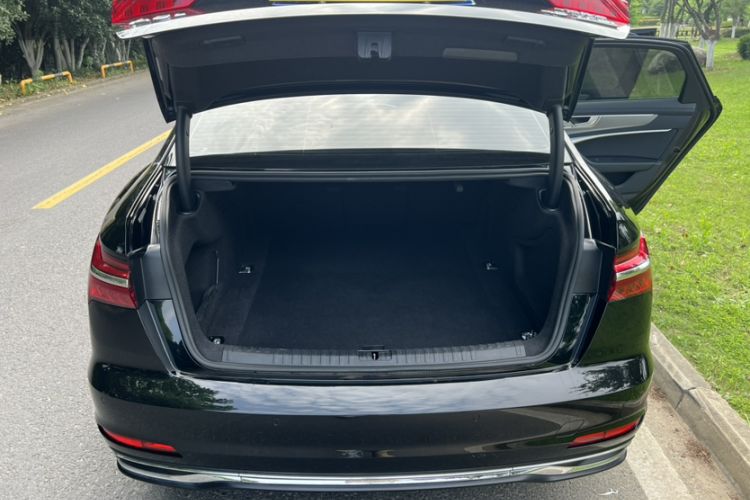 Used Audi A6L 2023 40 TFSI Luxury Prestige Edition Interior 3
