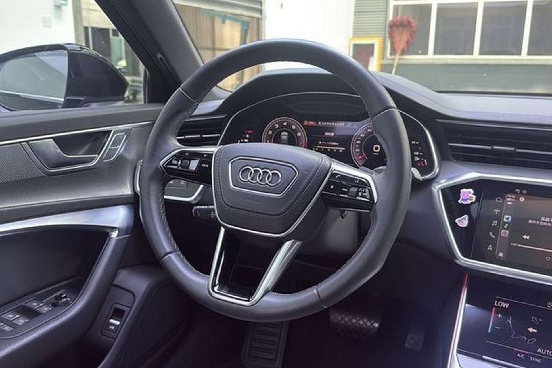 Used Audi A6L 2023 40 TFSI Luxury Dynamic Model Interior 3