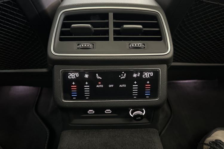 Used Audi A6L 2023 Revised 45 TFSI Prestige Dynamic Edition Interior 3