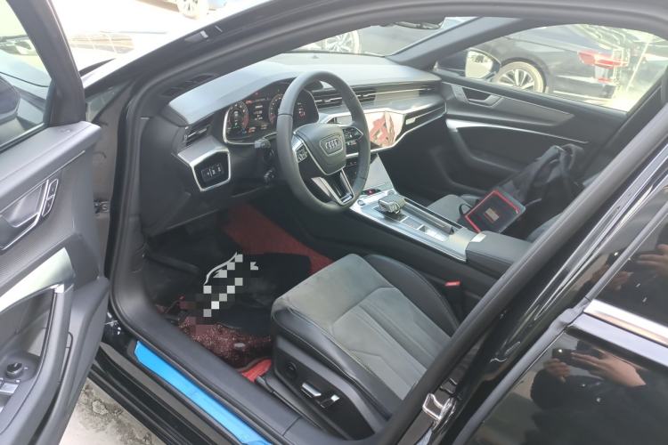 Used Audi A6L 2023 Revised 45 TFSI Prestige Dynamic Edition Interior 3