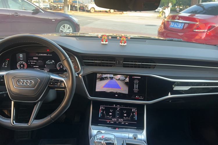 Used Audi A6L 2023 Revised 40 TFSI Luxury Dynamic Edition Interior 3