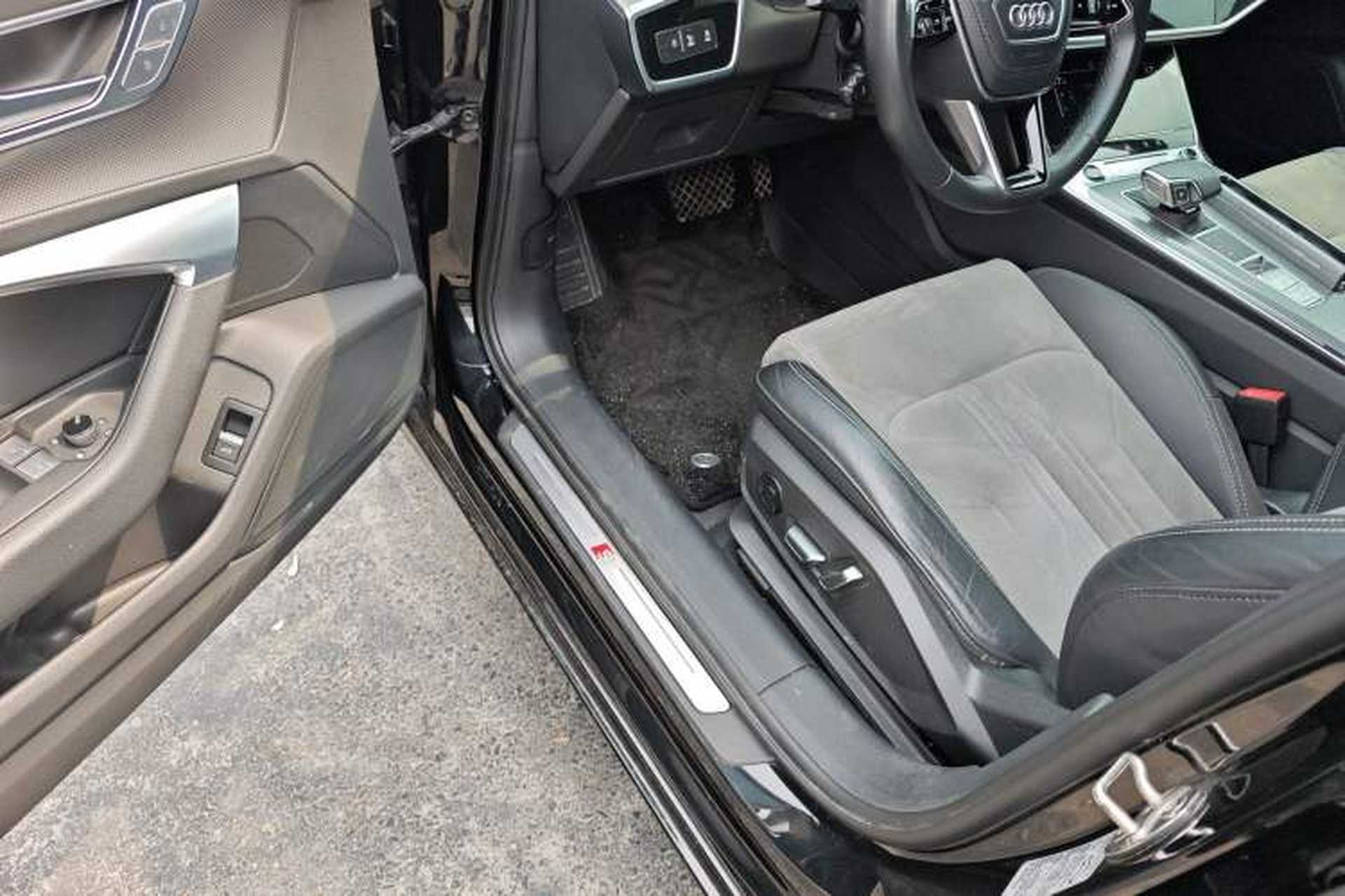 Used Audi A6L 2023 Revised 40 TFSI Luxury Dynamic Edition Interior 3