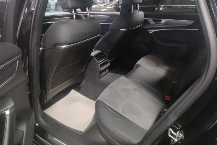 Used Audi A6L 2023 40 TFSI Luxury Dynamic Model Interior 3