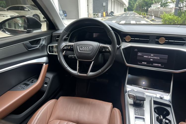 Used Audi A6L 2023 40 TFSI Luxury Prestige Edition Interior 4