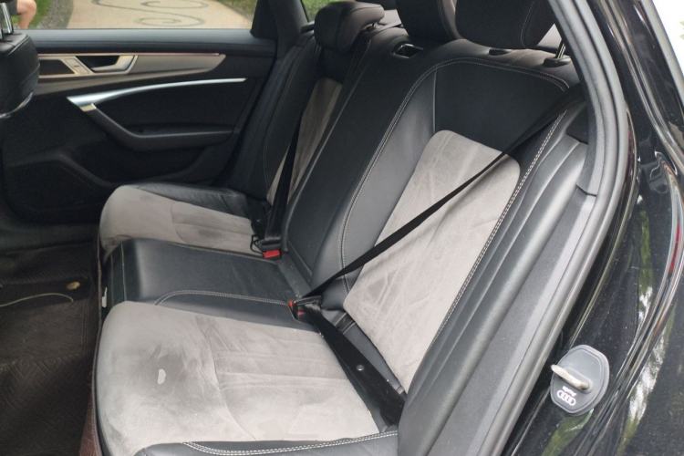 Used Audi A6L 2023 45 TFSI Prestige Elegant Edition Interior 4