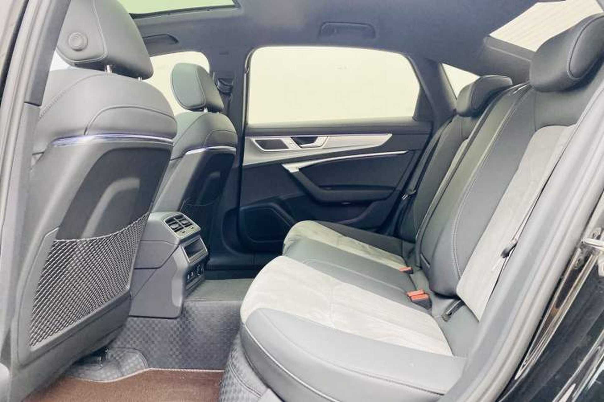 Used Audi A6L 2023 Revised 40 TFSI Luxury Dynamic Edition Interior 4