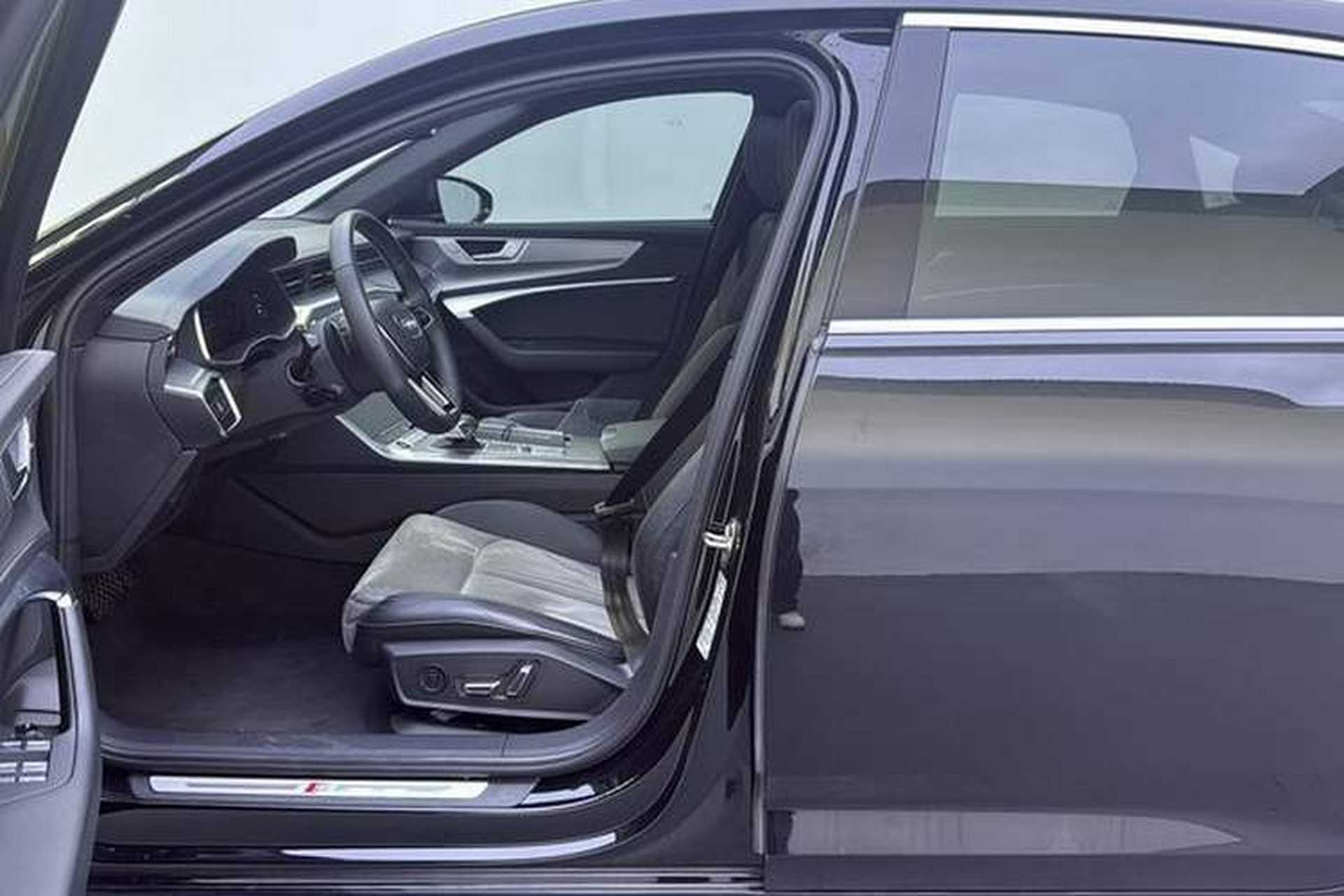 Used Audi A6L 2023 40 TFSI Luxury Dynamic Model Interior 4