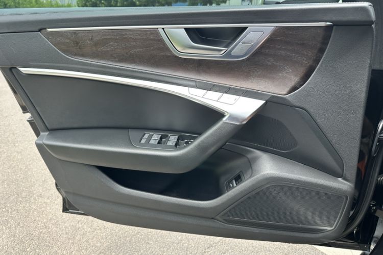 Used Audi A6L 2023 45 TFSI quattro Prestige Elegant Edition Interior 4