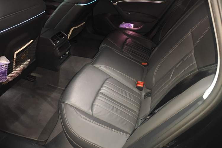 Used Audi A6L 2023 Revised 40 TFSI Luxury Prestige Edition Interior 4