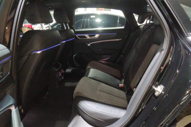 Used Audi A6L 2023 Revised Edition 45 TFSI quattro Prestige Dynamic Version Interior 4