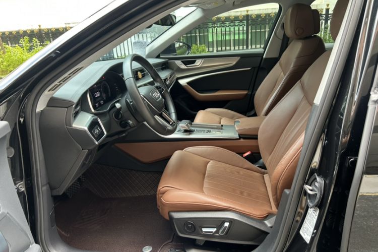 Used Audi A6L 2023 40 TFSI Luxury Prestige Edition Interior 5
