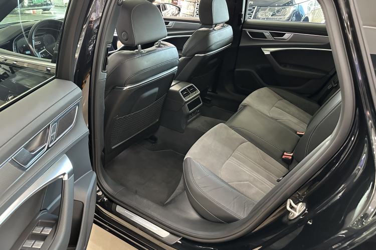 Used Audi A6L 2023 Revised 45 TFSI Prestige Dynamic Edition Interior 5