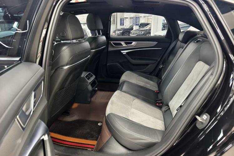 Used Audi A6L 2023 Revised 45 TFSI Prestige Dynamic Edition Interior 5