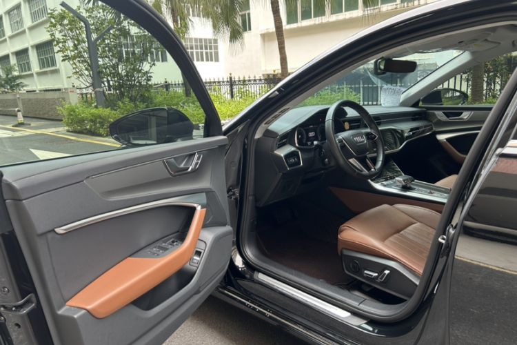 Used Audi A6L 2023 40 TFSI Luxury Prestige Edition Interior 6