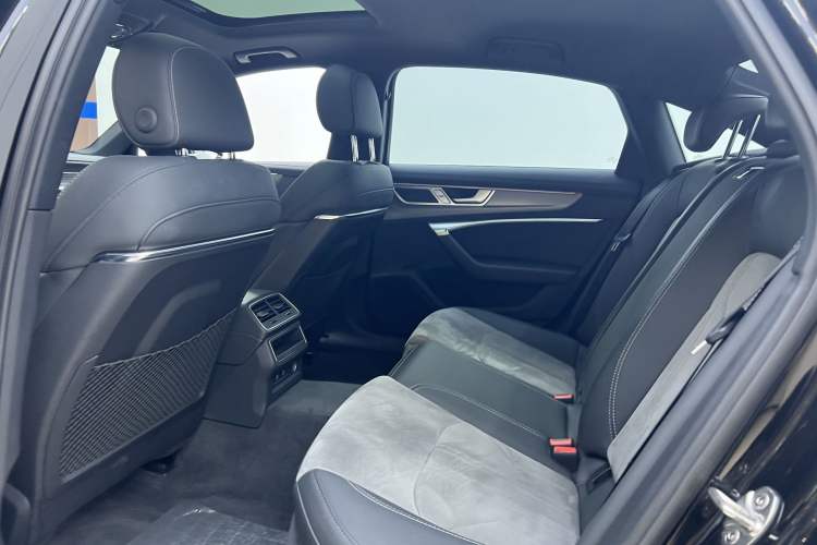 Used Audi A6L 2023 40 TFSI Luxury Dynamic Model Interior 6