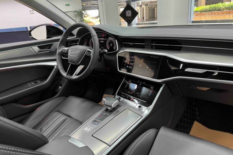 Used Audi A6L 2023 40 TFSI Luxury Prestige Edition Interior 6