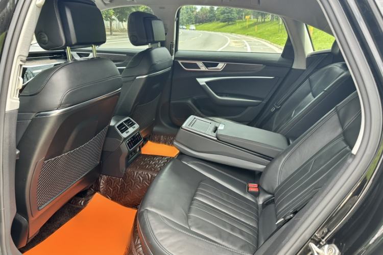 Used Audi A6L 2023 45 TFSI quattro Prestige Elegant Edition Interior 7