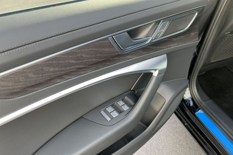 Used Audi A6L 2023 Revised Edition 45 TFSI quattro Prestige Dynamic Version Interior 7