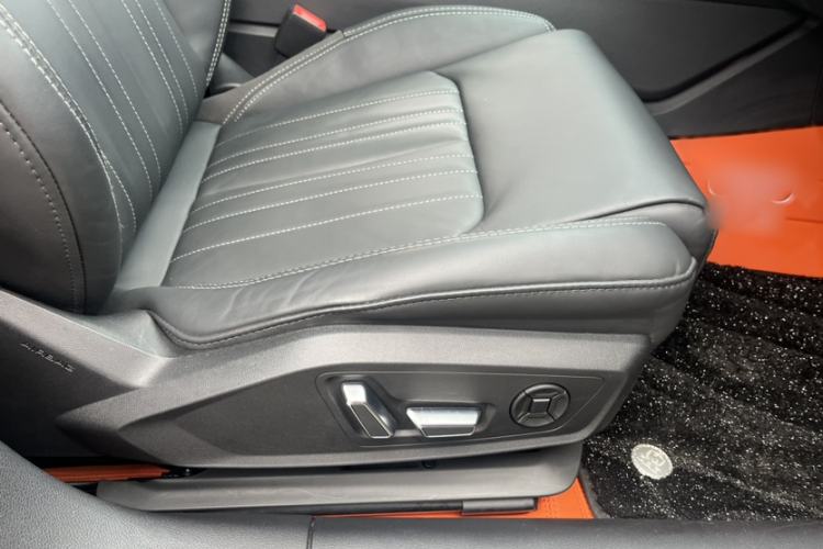 Used Audi A6L 2023 Revised 45 TFSI Prestige Elegant Edition Interior 7