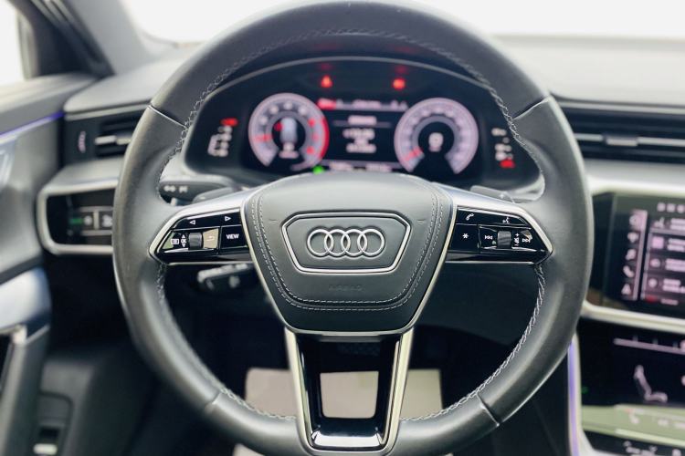 Used Audi A6L 2023 Revised 40 TFSI Luxury Dynamic Edition Interior 8