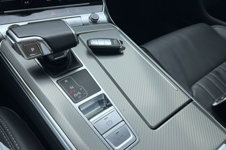 Used Audi A6L 2023 40 TFSI Luxury Prestige Edition Interior 8