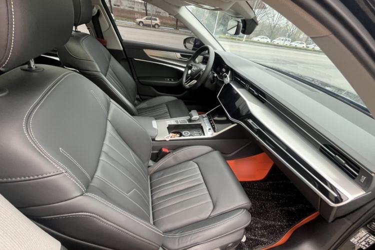 Used Audi A6L 2023 Revised 45 TFSI Prestige Elegant Edition Interior 8