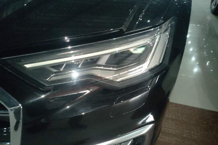 Used Audi A6L 2023 Revised 40 TFSI Luxury Dynamic Edition Left Front Headlight
