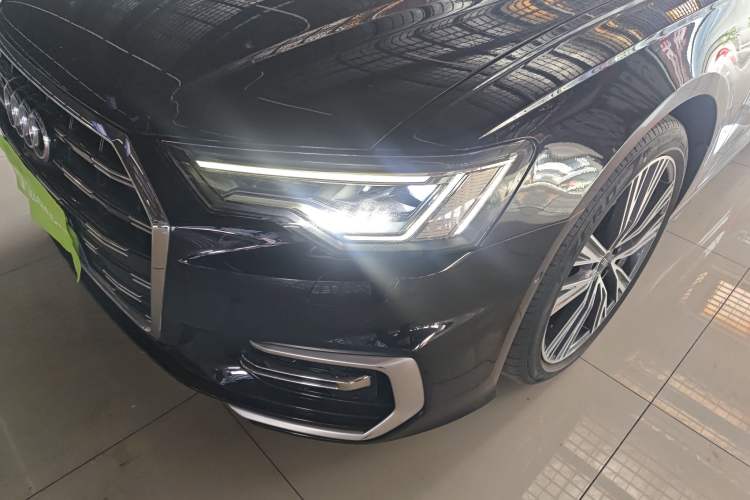 Used Audi A6L 2023 Revised Edition 45 TFSI quattro Prestige Dynamic Version Left Front Headlight