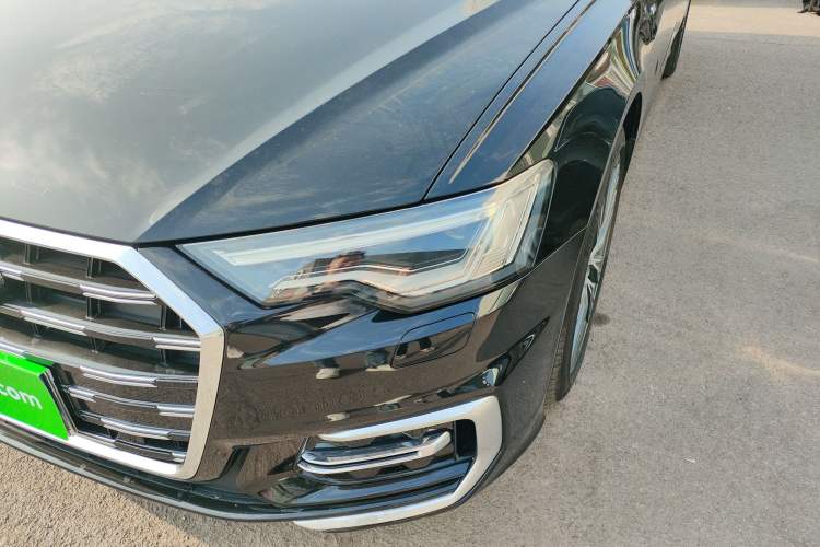 Used Audi A6L 2023 Revised Edition 45 TFSI quattro Prestige Dynamic Version Left Front Headlight