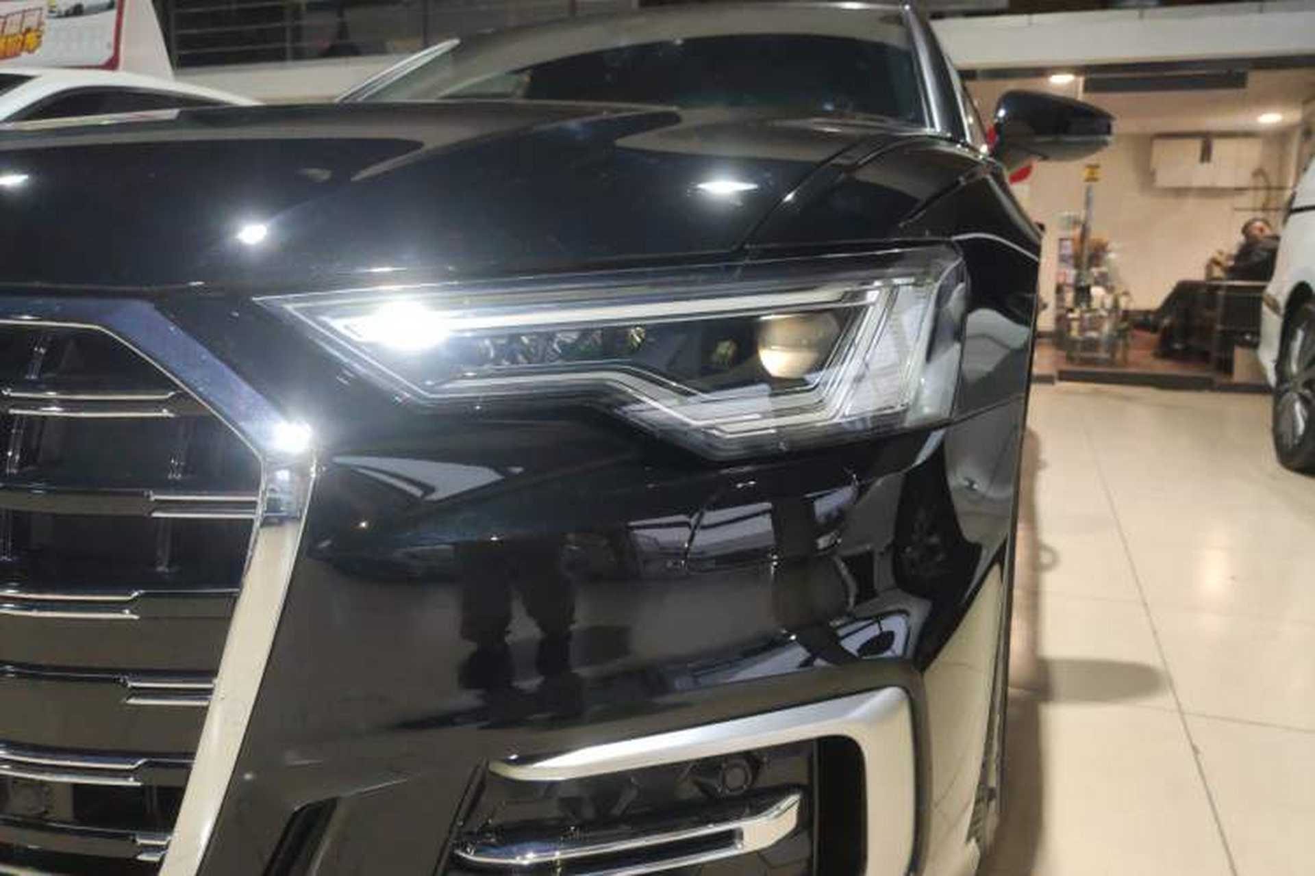 Used Audi A6L 2023 Revised Edition 45 TFSI quattro Prestige Dynamic Version Left Front Headlight