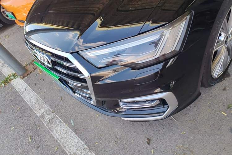 Used Audi A6L 2023 Revised Edition 45 TFSI quattro Prestige Dynamic Version Left Front Headlight