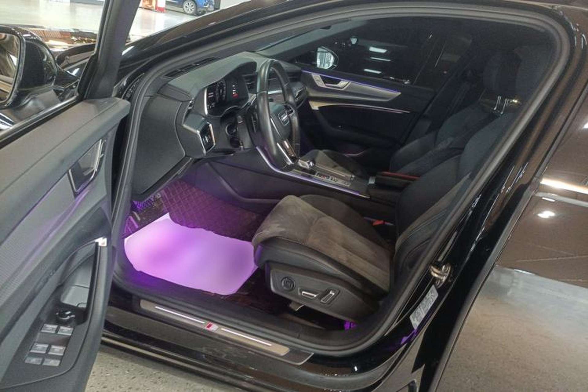 Used Audi A6L 2023 40 TFSI Luxury Dynamic Model Left Front Seat
