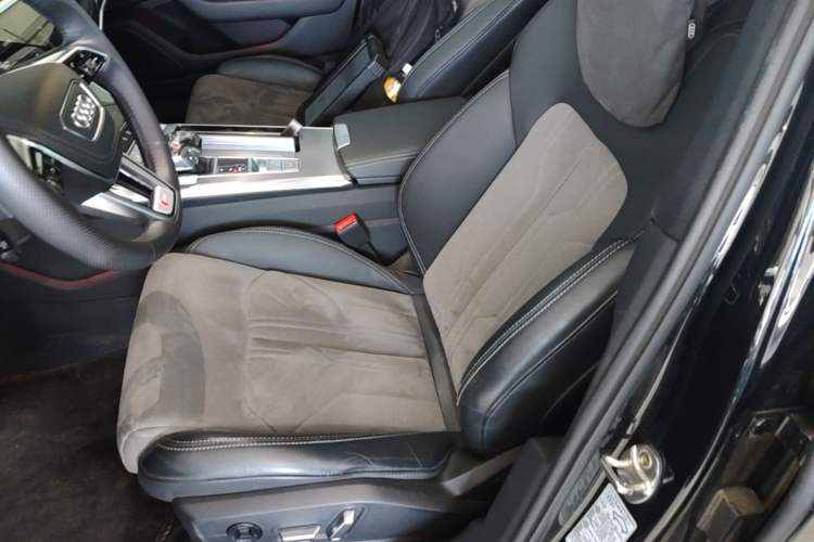 Used Audi A6L 2023 Revised 40 TFSI Luxury Dynamic Edition Left Front Seat