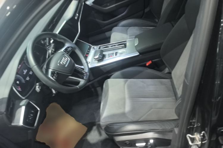 Used Audi A6L 2023 Revised 40 TFSI Luxury Dynamic Edition Left Front Seat