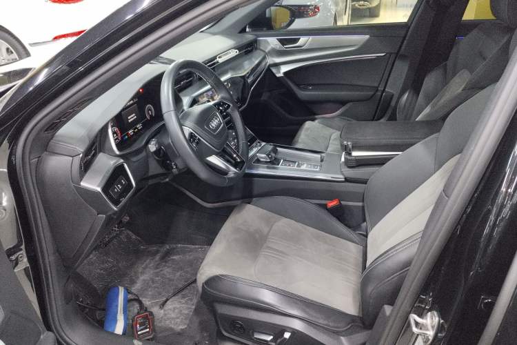 Used Audi A6L 2023 Revised 40 TFSI Luxury Dynamic Edition Left Front Seat